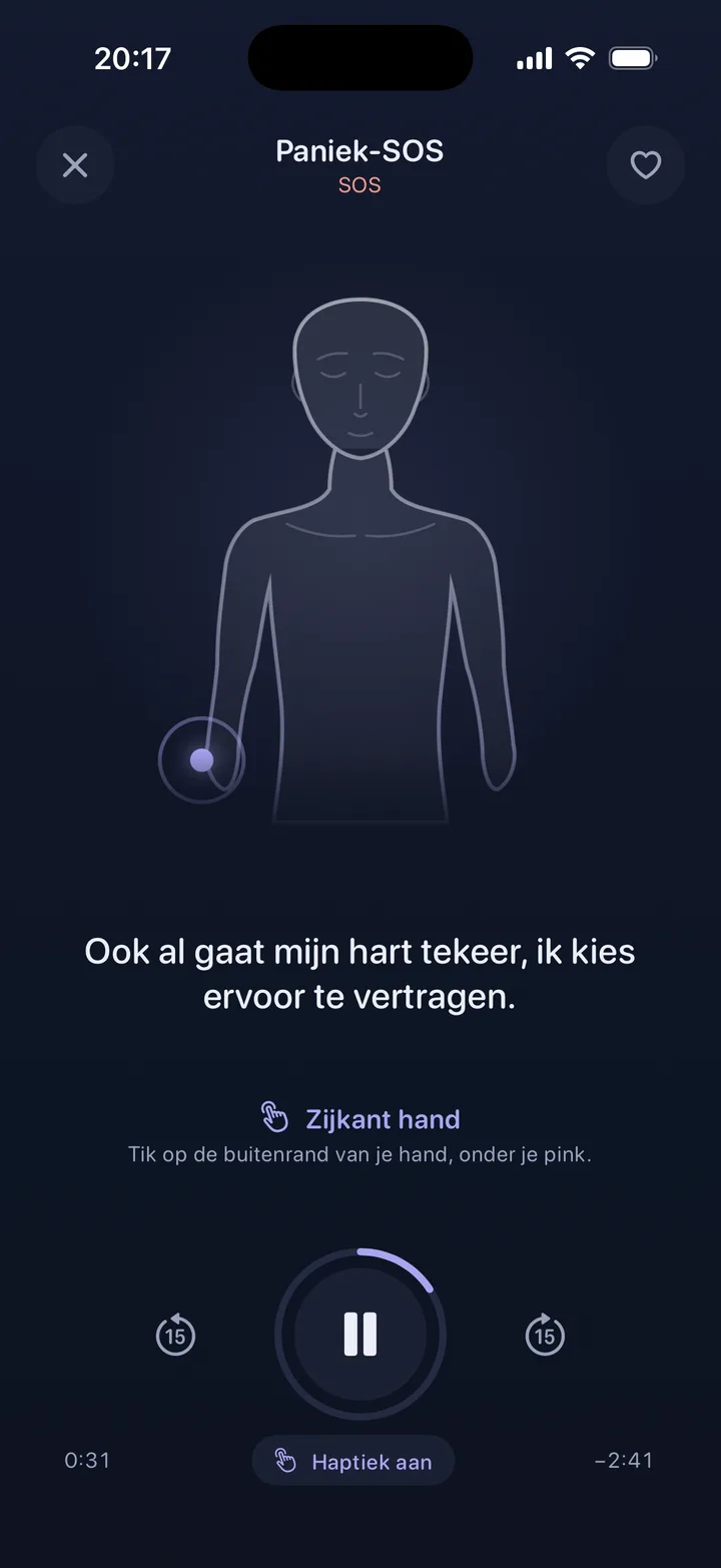 Eftly-sessiespeler met de tapping-figuur, een pulserend punt op de hand en de uitgesproken zin